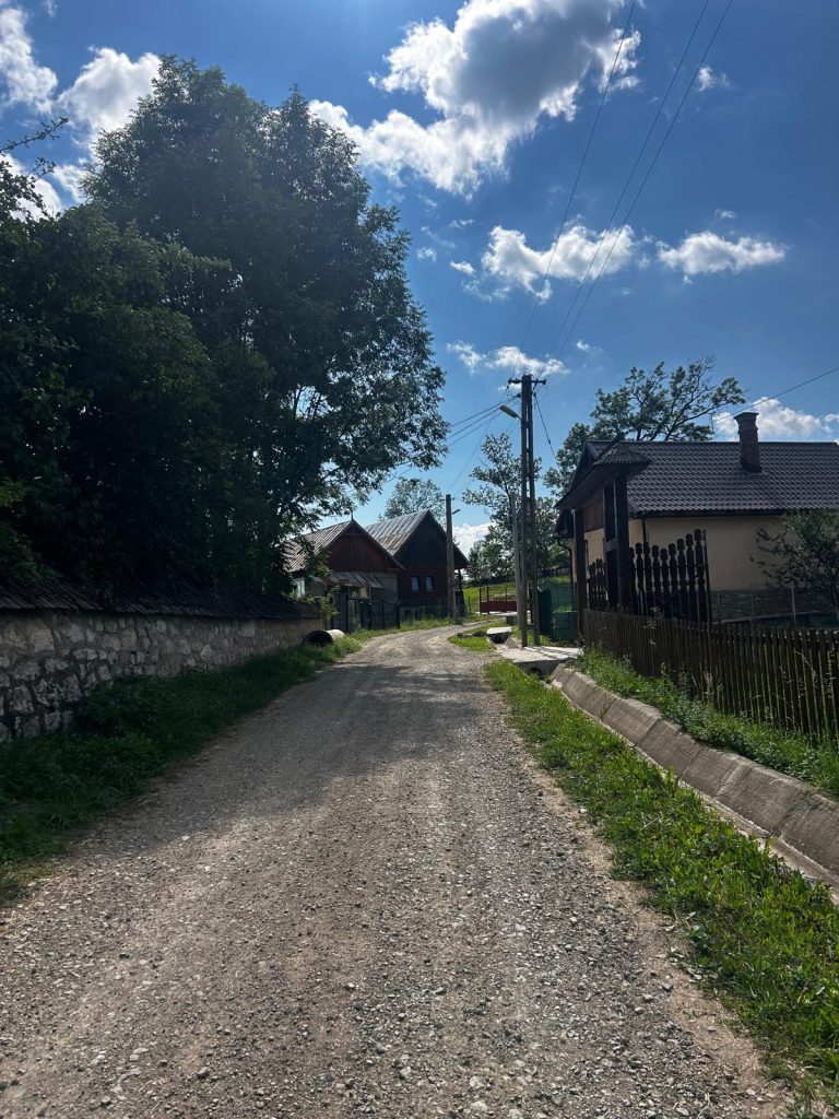 uliță din satul Bociu Mărgau