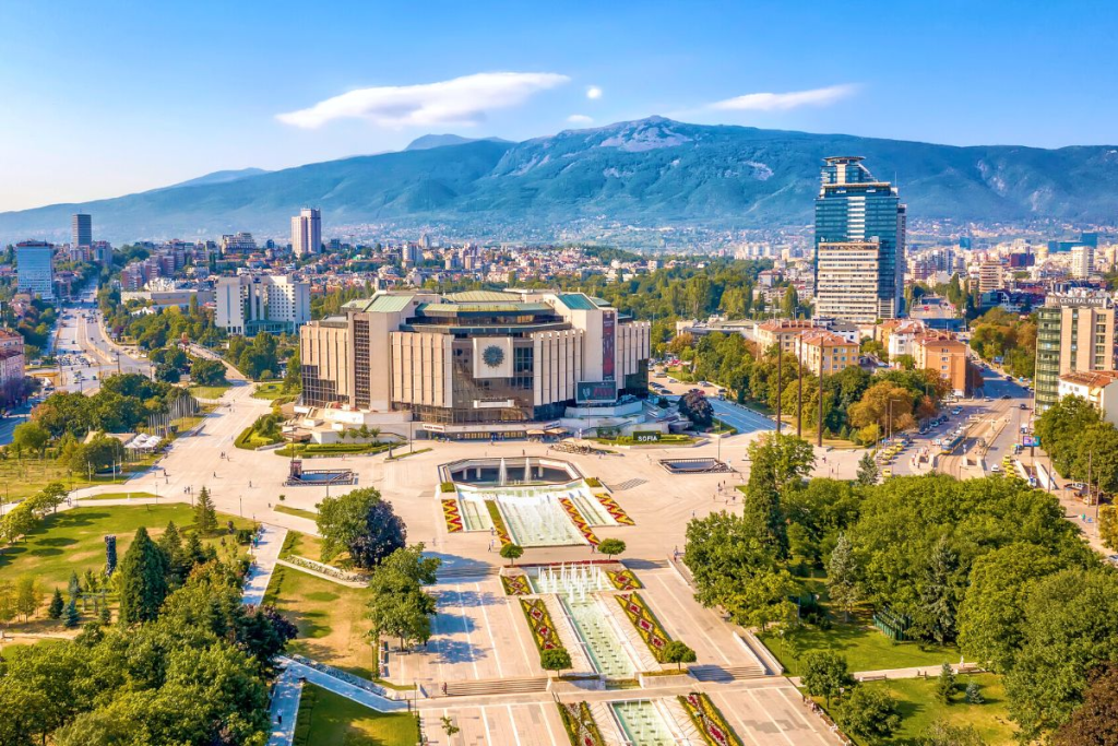 Sofia Bulgaria 
Vacanță de Paște 2026