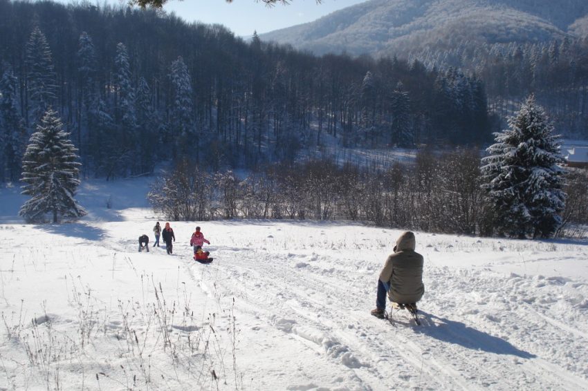 Locuri de săniuș lângă Cluj